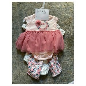 Nicole Miller Baby Girl 4-piece set